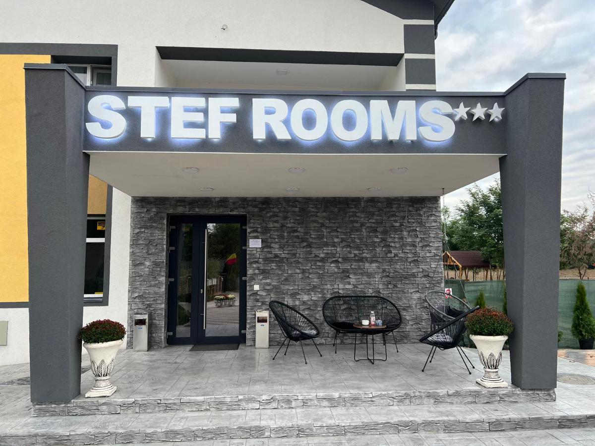 Stef Rooms Tirgu Frumos Екстериор снимка