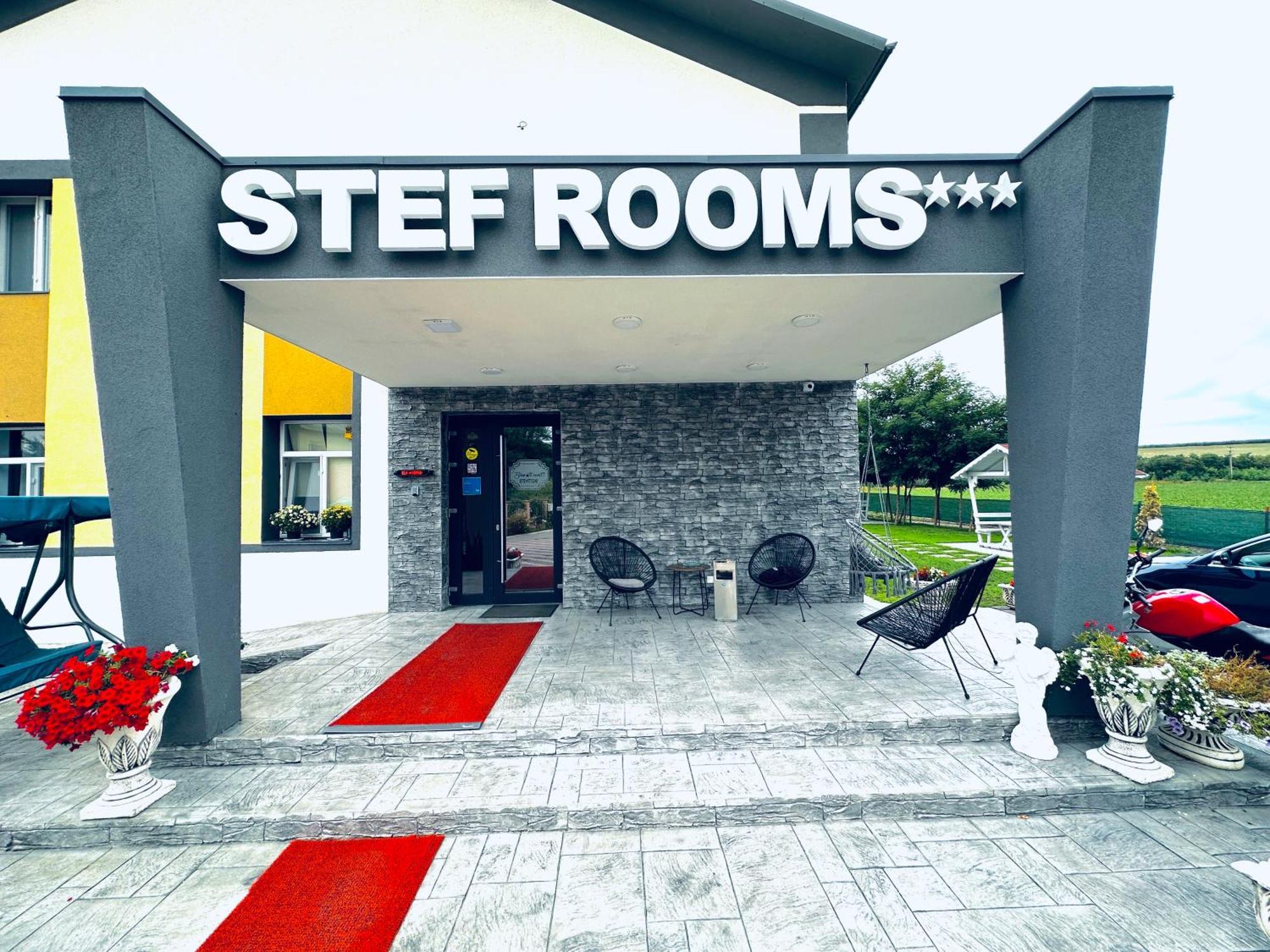 Stef Rooms Tirgu Frumos Екстериор снимка